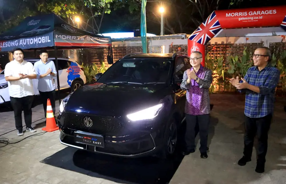 Mobil listrik terbaru MG ZS EV yang dilauncing di cafe Dupli Akkarena Tanjung Bunga Kota Makassar